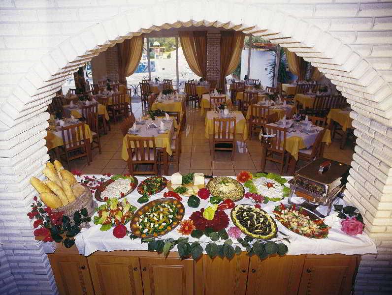 Bitzaro Palace Hotel Kalamákion Extérieur photo